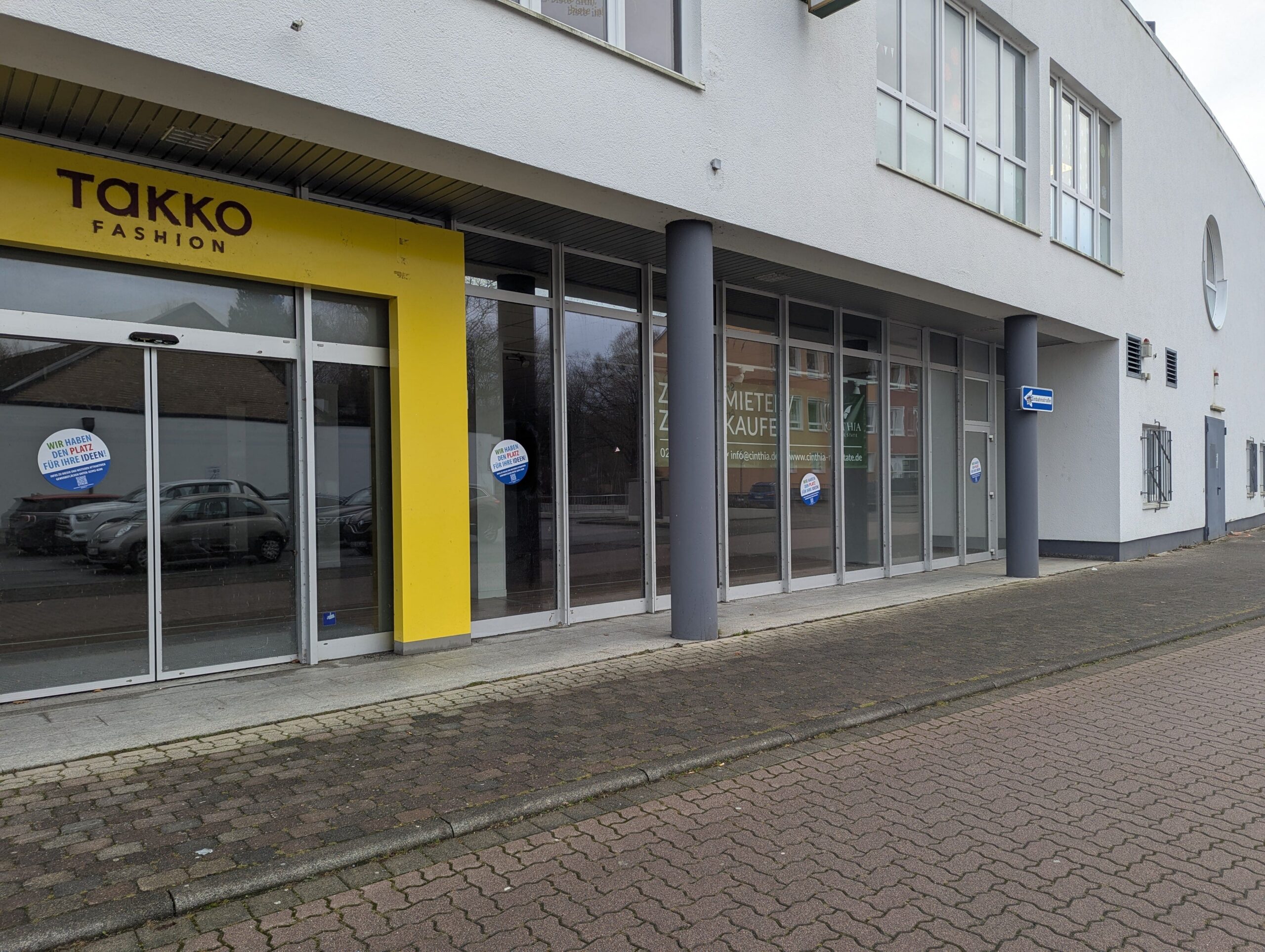 Bewerbung Leerstand Aufkleber – Anja Daoudi (1)