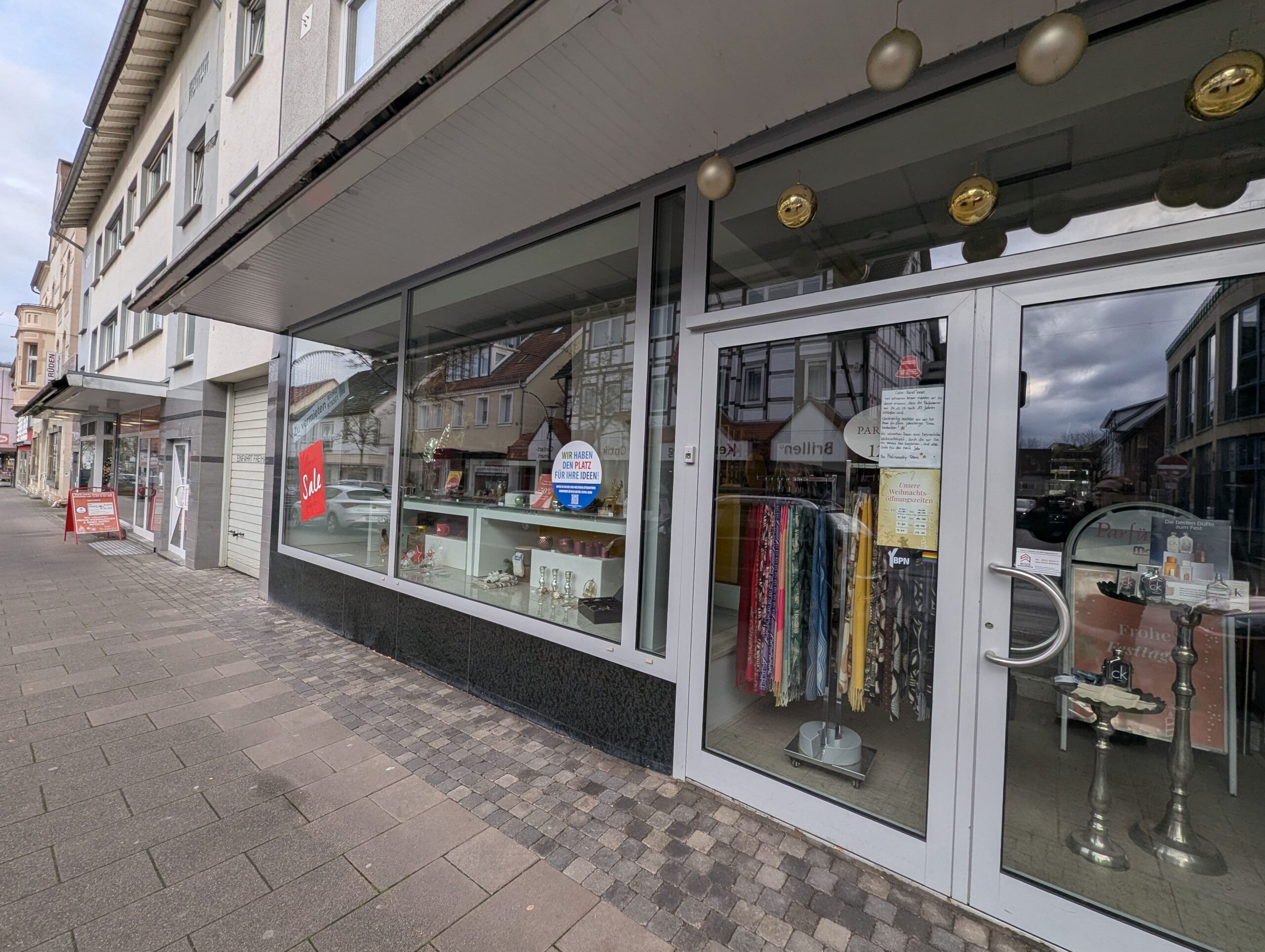 Bewerbung Leerstand Aufkleber – Anja Daoudi (2)
