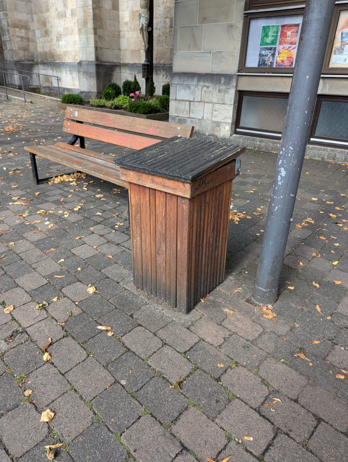 Kirchplatz alt 2025 – Anja Daoudi (3)
